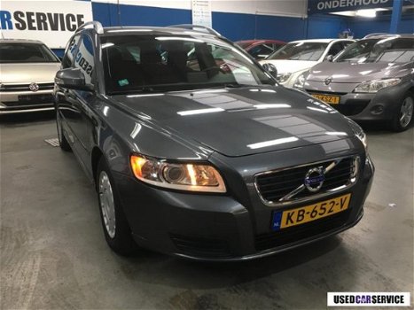 Volvo V50 - diesel navi climatecontr nw apk - 1