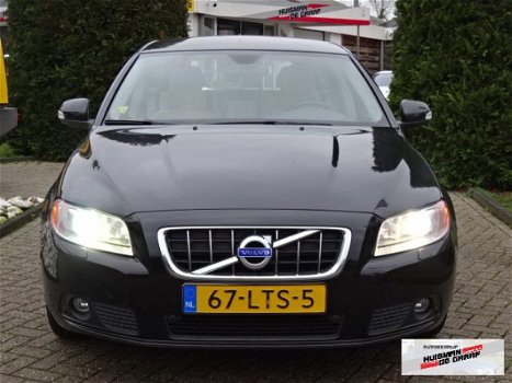 Volvo V70 - 1.6D DRIVe Summum 2010 Xenon Leder - 1