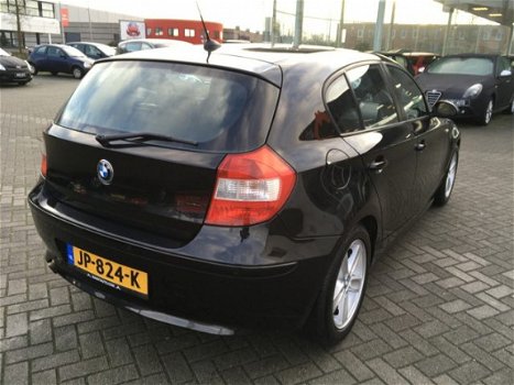 BMW 1-serie - 116i High Executive Navi Schuifdak Climate Parkeersensoren - 1