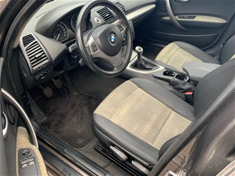 BMW 1-serie - 118i High Executive APK 18-10-2020 Airco Cruisecontrol - 1