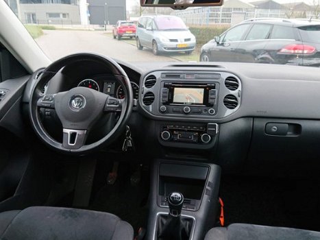 Volkswagen Tiguan - 1.4 TSI Sport&Style NAVI + Trekhaak - 1