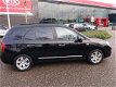 Kia Carens - 2.0 CVVT X-ecutive 7p - 1 - Thumbnail