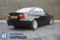 BMW 3-serie - 318i Executive Climate/Cruise control/Elektrische ramen/Parkeersensoren/LM velgen 17'' - 1 - Thumbnail