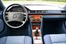 Mercedes-Benz 230 - Te 230 TE 7 persoons