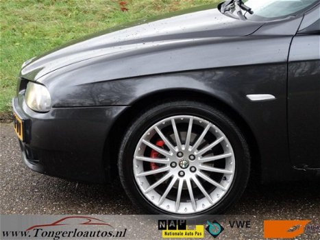 Alfa Romeo 156 Sportwagon - 1.9 JTD Distinctive Leer-Cruise-Trekhaak-Nette auto - 1