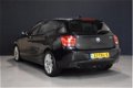 BMW 1-serie - 118i Sport Line Black Edition 170 PK [GROOT NAVI, SPORTLINE, RODE STIKSELS, PDC, CRUIS - 1 - Thumbnail