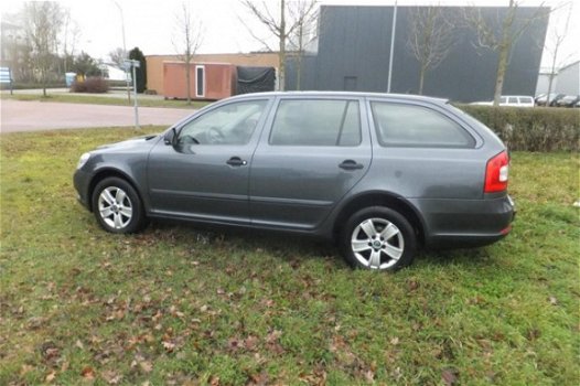 Skoda Octavia Combi - 1.6 TDI Greentech Comfort - 1