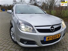 Opel Vectra GTS - 2.2-16V Executive - VOL OPTIES - ZEER NETJES