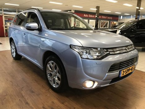 Mitsubishi Outlander - 2.0 PHEV Instyle+ / 1e EIG / ADAP CRUISE / INC BTW - 1