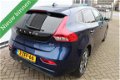 Volvo V40 - 2.0 D4 Ocean Race SCANDINAVIAN LINE - 1 - Thumbnail