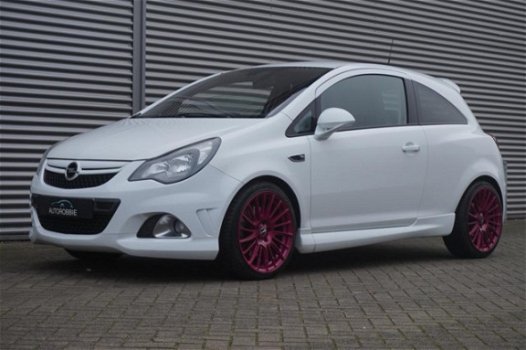 Opel Corsa - 1.6 TURBO OPC, Airco, Navigatie, Lmv - 1