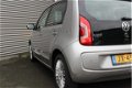 Volkswagen Up! - 1.0 high up BlueMotion - 1 - Thumbnail