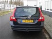 Volvo V70 - 2.0D Limited Edition FULL OPTION Zeer nette auto - 1 - Thumbnail