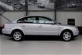 Volkswagen Passat - 2.8 V6 Highline 4Motion Highline - 1 - Thumbnail