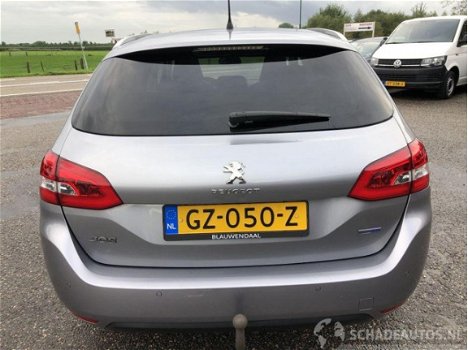 Peugeot 308 SW - 1.6 hdi 120pk 6-bak bleu l. panoramadak - navi - clima - cruise - pdc - camera - va - 1