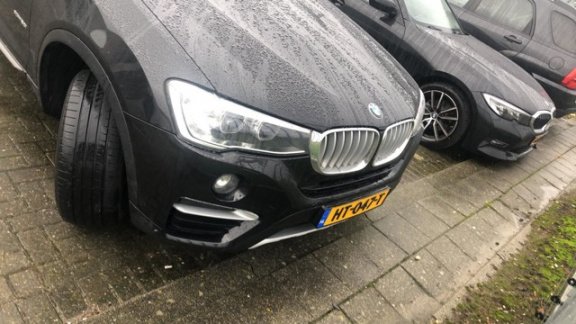 BMW X4 - xDrive20i High Executive Aut. Verwacht: Maart - 1