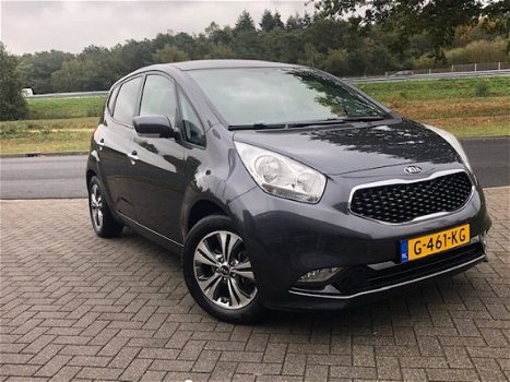 Kia Venga - 1.6 Dynamic | AUTOMAAT | 28.656 KM | Navigatie | Cruise Control | Climate Control | Park - 1