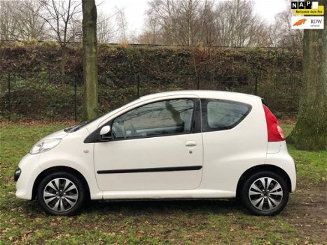 Peugeot 107 - 1.0-12V XR nieuwe apk zeer zuinig 2007 - 1