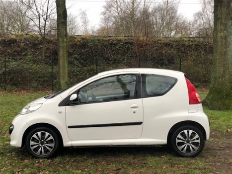 Peugeot 107 - 1.0-12V XR nieuwe apk zeer zuinig 2007 - 1