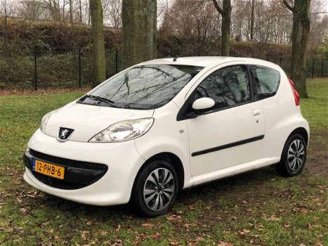 Peugeot 107 - 1.0-12V XR nieuwe apk zeer zuinig 2007 - 1