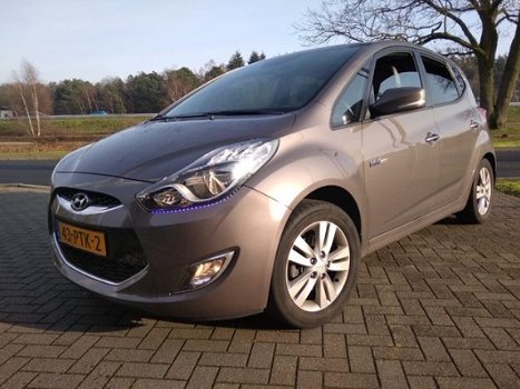 Hyundai ix20 - 1.6i i-Catcher | Navigatie | Elektrisch Panorama Dak | Lederen bekleding | Camera | T - 1