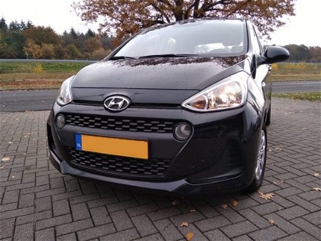 Hyundai i10 - 1.0i Comfort Airconditioning / Cruise Control / Blue Tooth Telefoon - 1