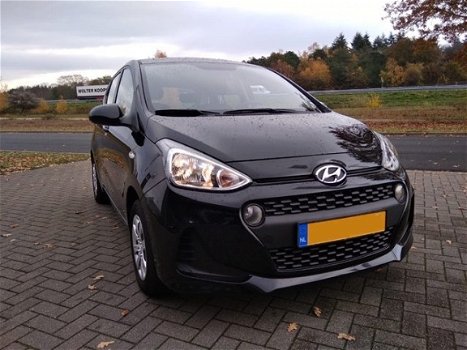 Hyundai i10 - 1.0i Comfort Airconditioning / Cruise Control / Blue Tooth Telefoon - 1