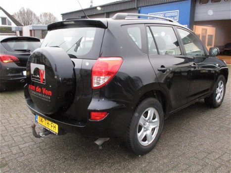 Toyota RAV4 - 2.0 VVTi Linea Terra 4 wieldrive - 1