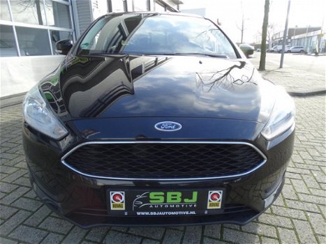 Ford Focus - 1.0 Titanium Airco PDC Stoel/Stuurverwaming - 1