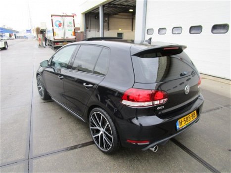 Volkswagen Golf - 2.0 TSI GTI Performance GOLF GTI 2.0 TSI PERFORMANCE 5 DEURS AUTOMAAT - 1