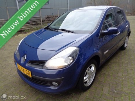 Renault Clio - 1.2 TCE Rip Curl - 1