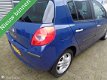 Renault Clio - 1.2 TCE Rip Curl - 1 - Thumbnail