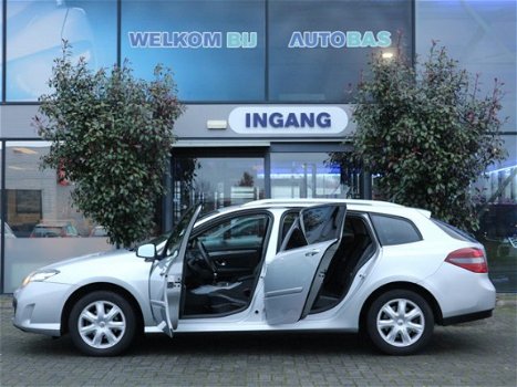 Renault Laguna Estate - 1.5 dCi Dynamique TREKHAAK NIEUWE RIEM HANDEL/EXPORT - 1