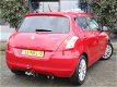 Suzuki Swift - 1.2 Exclusive 5-DRS TREKHAAK CLIMA CRUISE CONTROL - 1 - Thumbnail