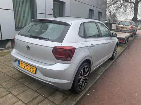 Volkswagen Polo - 1.0 MPI Trendline AIRCO BJ 2017 LM SANTIAGO 17'' - 1