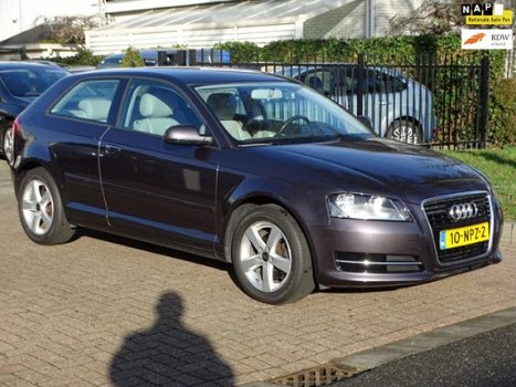 Audi A3 - 1.8 TFSI Attraction Pro Line Business - 1