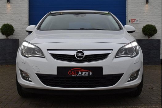 Opel Astra - 1.6 Turbo Sport | Navi | Clima | PDC | - 1