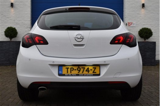 Opel Astra - 1.6 Turbo Sport | Navi | Clima | PDC | - 1