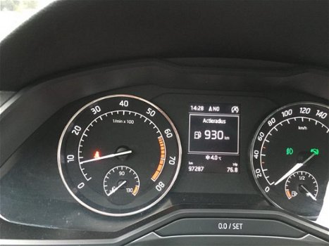 Skoda Superb Combi - 1.4 TSI ACT Active Business AUTOMAAT NAVI 1 EIGENAAR IN NIEUWSTAAT - 1