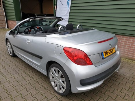 Peugeot 207 CC - 1.6-16V T Sport met een nieuwe APK - 1