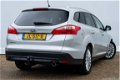 Ford Focus Wagon - 2.0 TDCI 140pk Titanium X-pack ECC/Navigatie/Trekhaak - 1 - Thumbnail