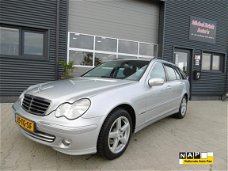 Mercedes-Benz C-klasse Combi - 200 CDI Elegance Automaat