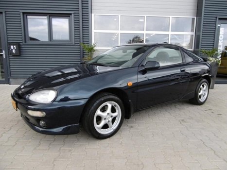 Mazda MX-3 - 1.6i Oriental Red Coupé Apk t/m 07-10-2020 - 1