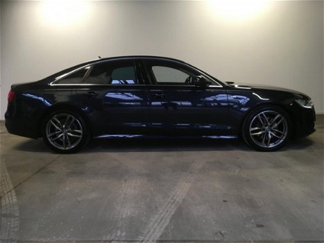 Audi A6 - 2.8 FSI Pro Line S-Line / Navi / 19 Inch / Topstaat - 1