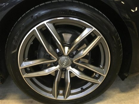 Audi A6 - 2.8 FSI Pro Line S-Line / Navi / 19 Inch / Topstaat - 1