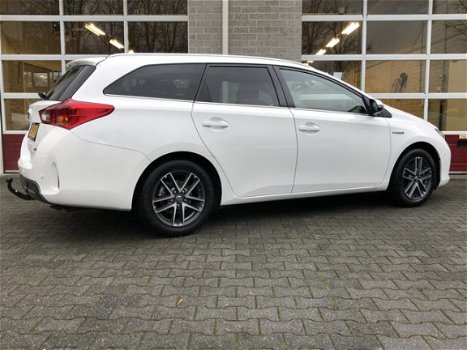 Toyota Auris Touring Sports - 1.8 Hybrid Lease | XENON | PANORAMADAK | NAVIGATIE | - 1