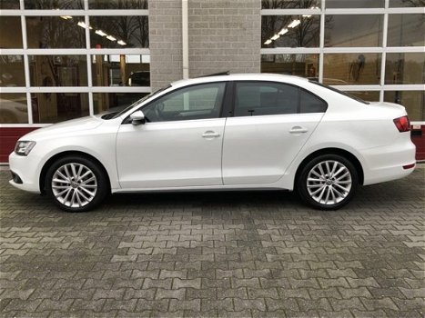 Volkswagen Jetta - 1.4 TSI Hybrid Highline | XENON | NAVI | PARKEERCAMERA | - 1