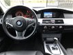 BMW 5-serie Touring - 520i Business Line Edition I AUTOMAAT | XENON | LEER | NAVIGATIE | TREKHAAK | - 1 - Thumbnail