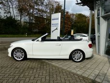 BMW 1-serie Cabrio - 118i M-SPORT * Bi-XENON, NAVI, LEDER, PDC, SPIEGEL-PAKKET, 17-inch LMV * Slecht