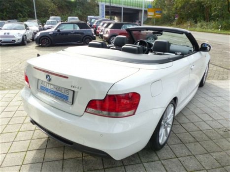 BMW 1-serie Cabrio - 118i M-SPORT * Bi-XENON, NAVI, LEDER, PDC, SPIEGEL-PAKKET, 17-inch LMV * Slecht - 1